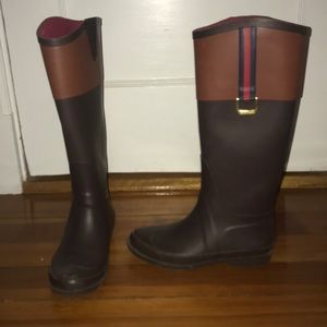 Rain boots